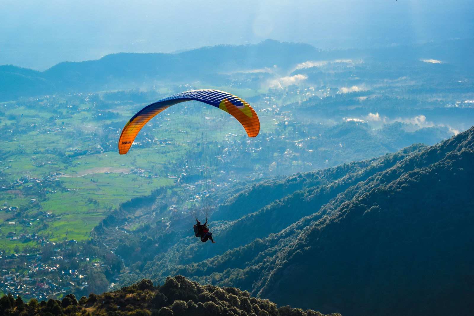 Bir Billing & McLeod Ganj Tour Package from Delhi-Chandigarh – 4 Nights / 5 Days